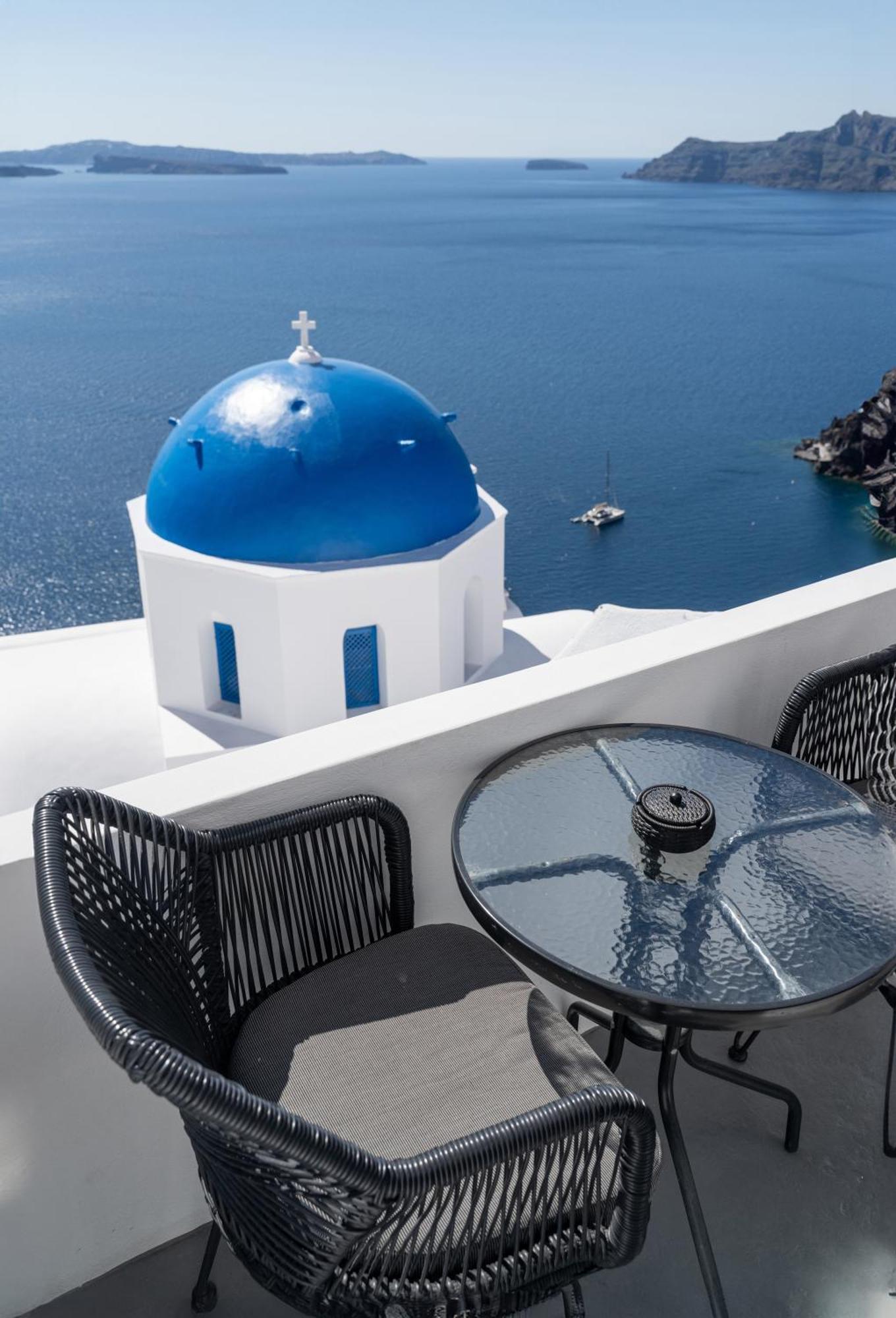 Luxus Vip Suites Ía Kültér fotó