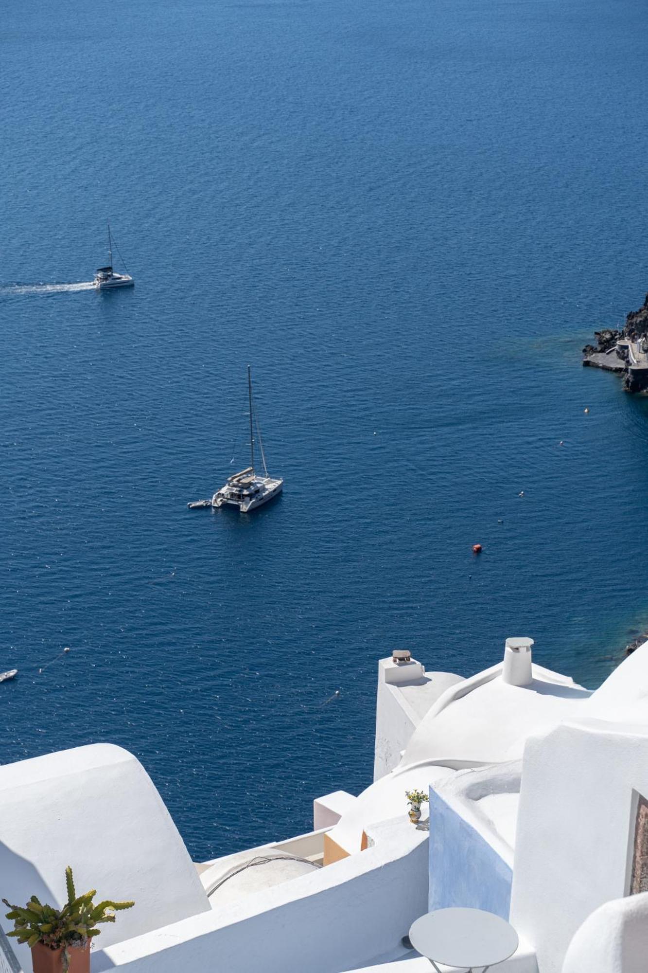 Luxus Vip Suites Ía Kültér fotó