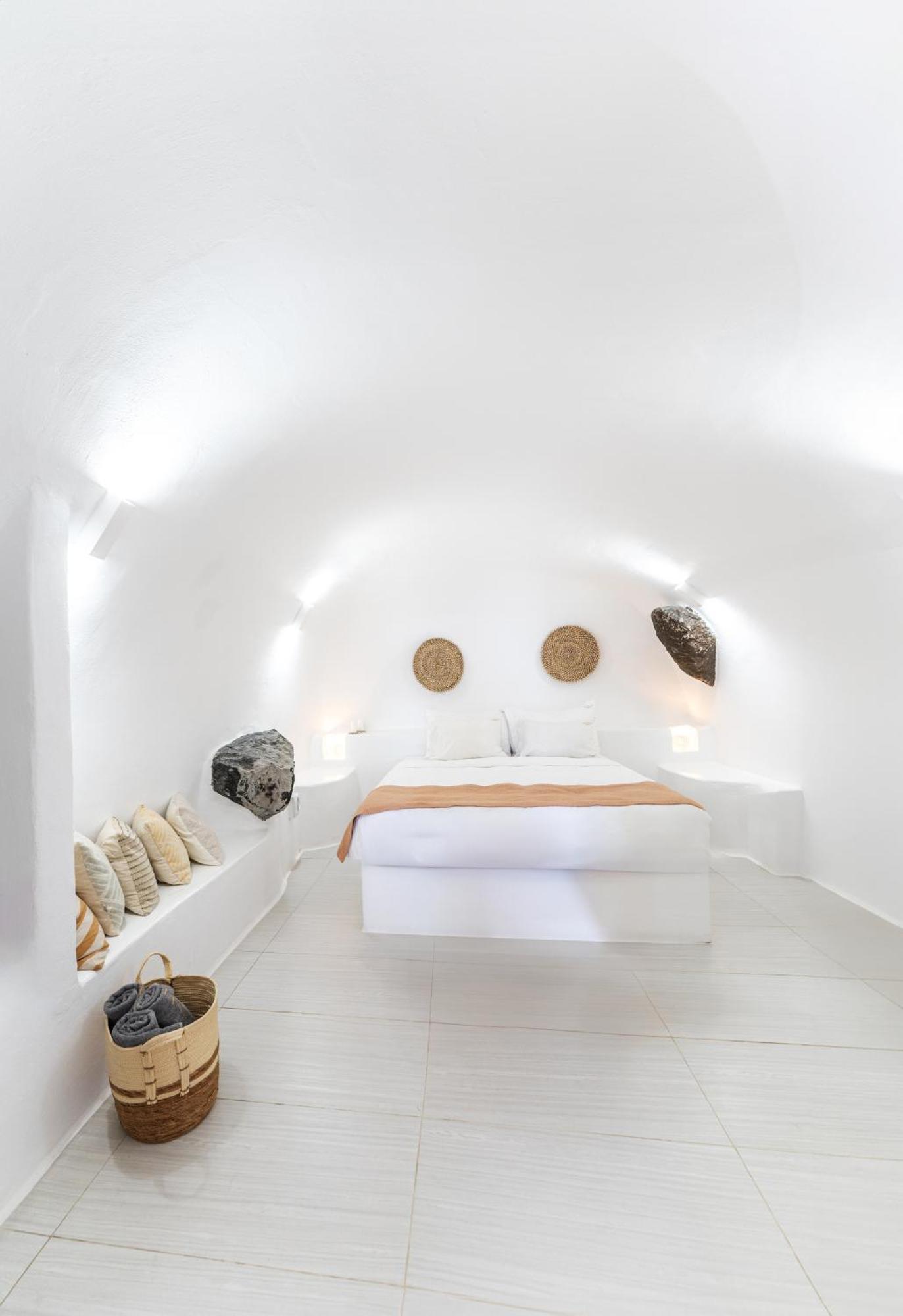 Luxus Vip Suites Ía Kültér fotó